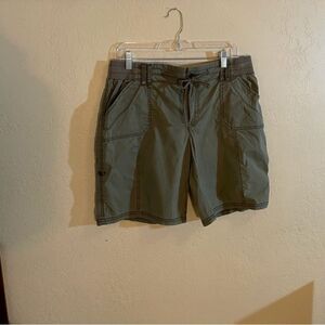 Olive shorts! Size 14